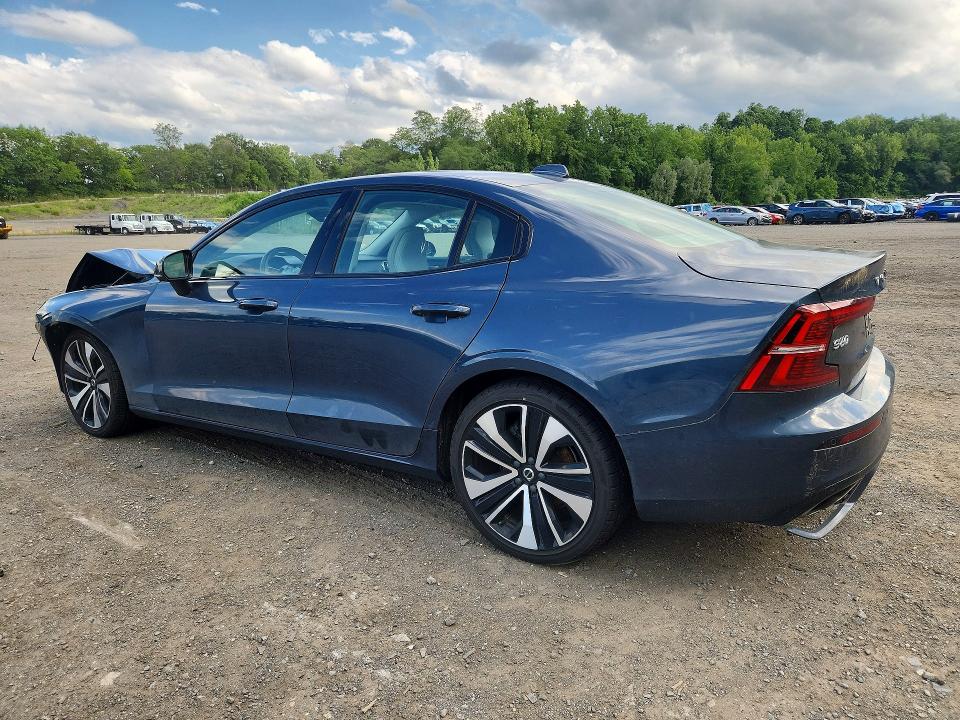 Photo 2 from auction – 2022 VOLVO S60 with VIN 7JRL12TZ6NG160772