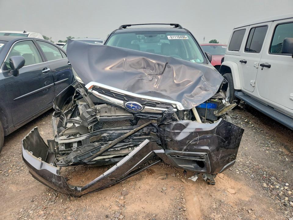 Photo 5 from auction – 2017 SUBARU FORESTER with VIN JF2SJARC0HH435513