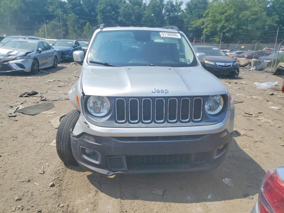 Photo 5 from auction – 2015 JEEP RENEGADE with VIN ZACCJBBT5FPB36026