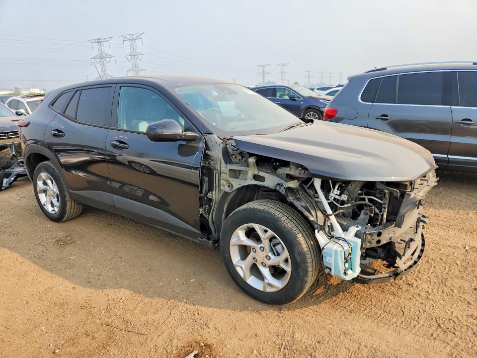 Photo 4 from auction – 2024 CHEVROLET TRAX with VIN KL77LFE20RC057682