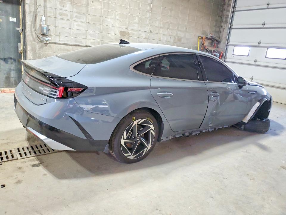 Photo 3 from auction – 2026 HYUNDAI SONATA with VIN KMHL64JA0TA546155