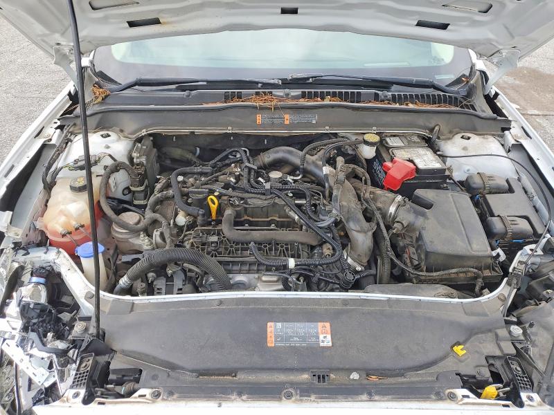 Photo 11 from auction – 2019 FORD FUSION with VIN 3FA6P0HDXKR160621