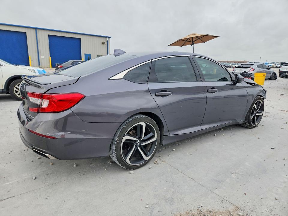 Photo 3 from auction – 2018 HONDA ACCORD with VIN 1HGCV1F35JA028668