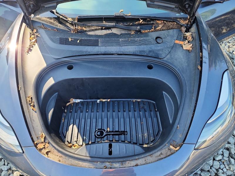 Photo 11 from auction – 2021 TESLA MODEL 3 with VIN 5YJ3E1EB9MF032547