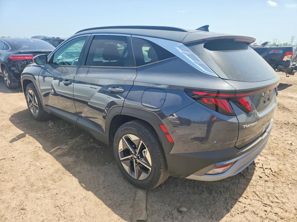 Photo 2 from auction – 2026 HYUNDAI TUCSON with VIN 5NMJBCDE0TH689662