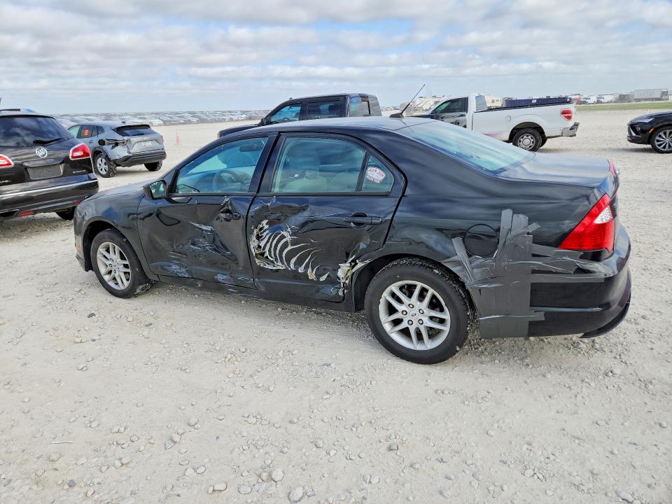 Photo 2 from auction – 2012 FORD FUSION with VIN 3FAHP0GAXCR435311