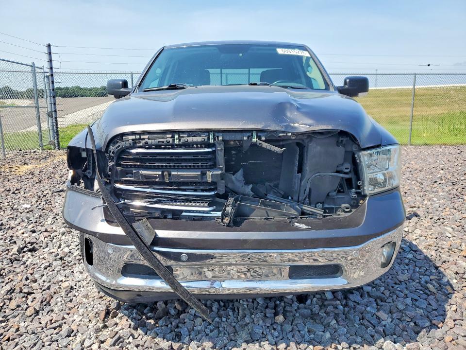 Photo 5 from auction – 2016 RAM 1500 with VIN 1C6RR7LG2GS208756