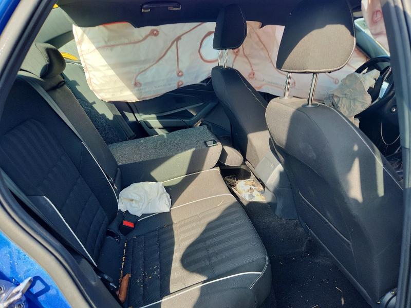 Photo 10 from auction – 2023 VOLKSWAGEN JETTA with VIN 3VWBM7BU8PM059033