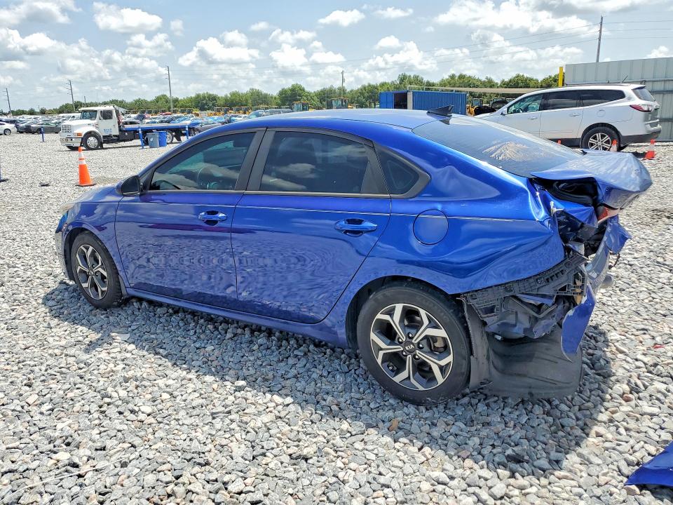 Photo 2 from auction – 2020 KIA FORTE with VIN 3KPF24AD1LE140681