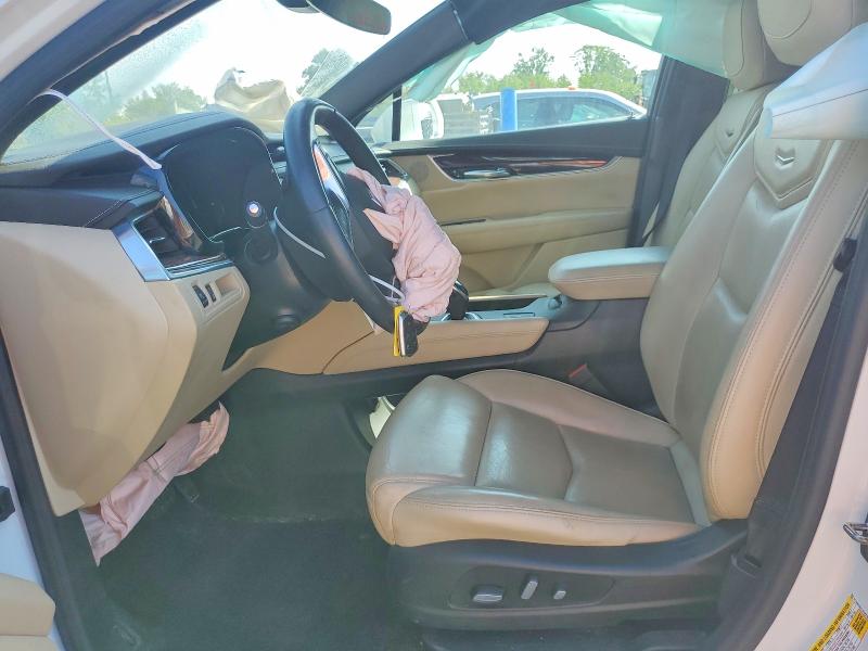 Photo 7 from auction – 2018 CADILLAC XT5 with VIN 1GYKNCRS7JZ103763