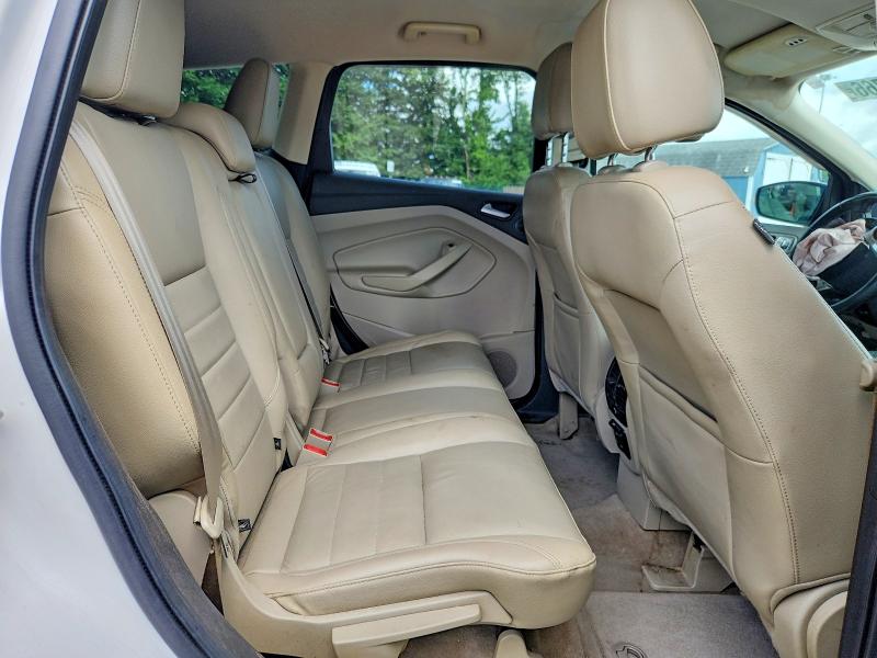 Photo 11 from auction – 2014 FORD ESCAPE with VIN 1FMCU9J9XEUE07807