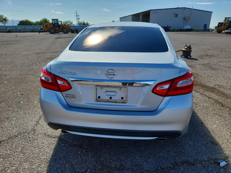 Photo 6 from auction – 2017 NISSAN ALTIMA with VIN 1N4AL3AP2HC482253