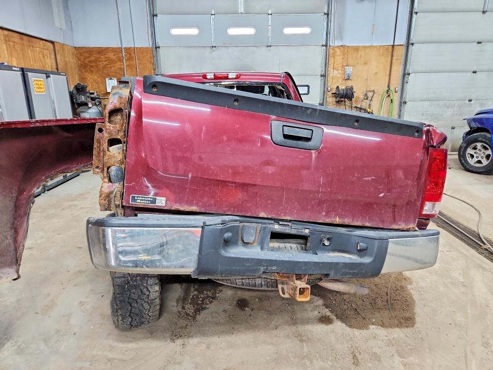 Photo 6 from auction – 2008 GMC SIERRA with VIN 3GTEK133X8G237923