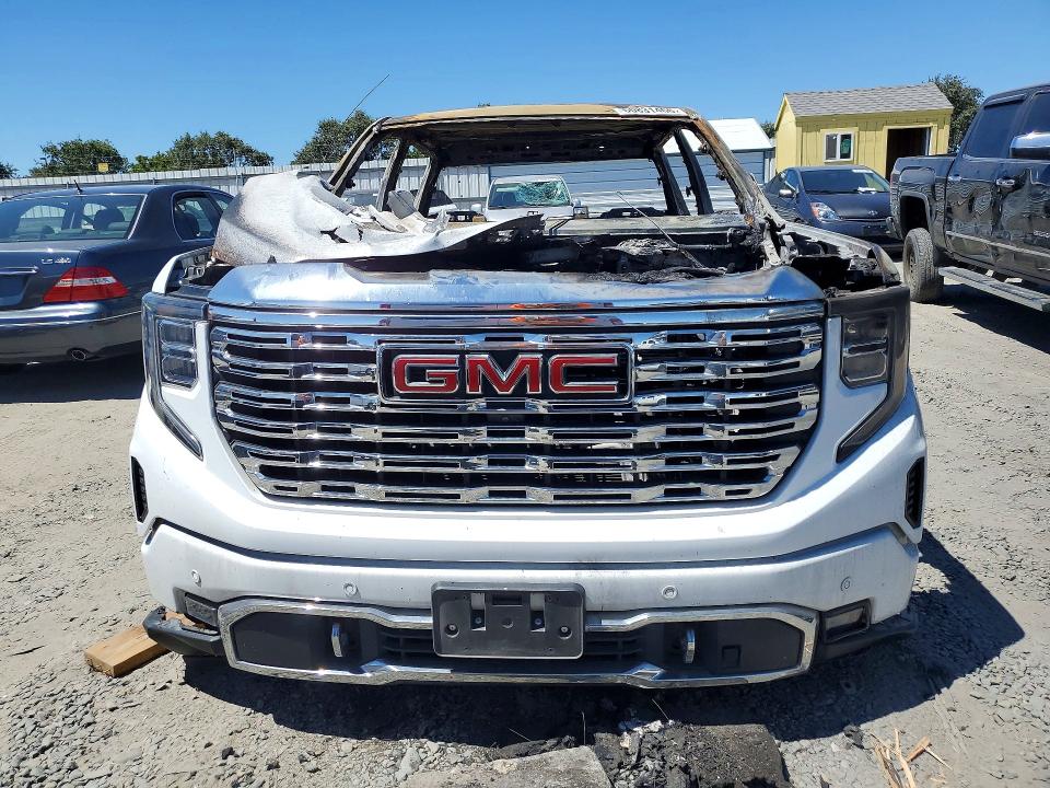 Photo 5 from auction – 2022 GMC SIERRA with VIN 3GTUUGET0NG627205