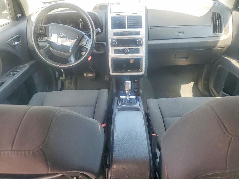 Zdjęcie 8 z aukcji – 2010 DODGE JOURNEY z VIN 3D4PH5FV1AT190129