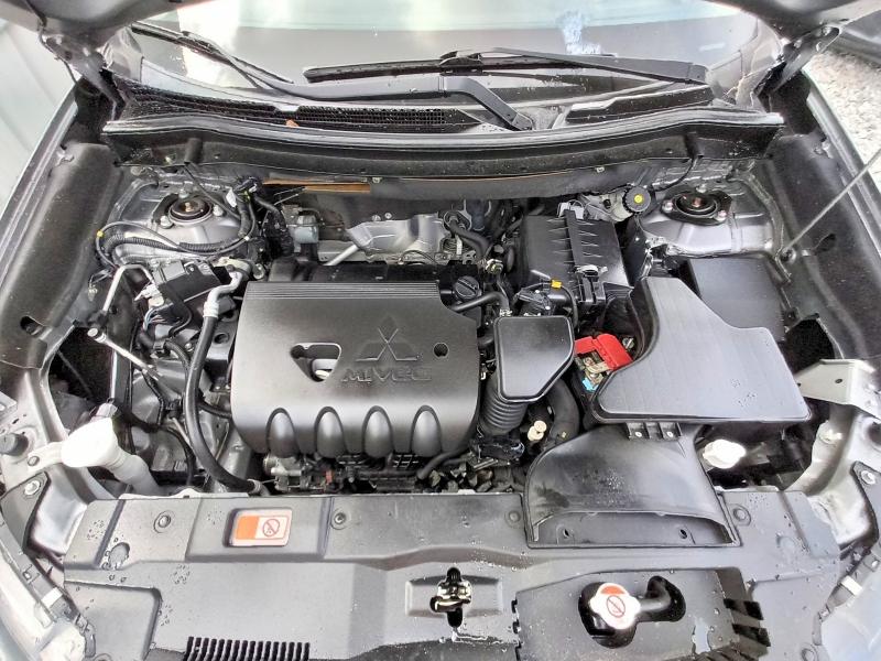 Photo 12 from auction – 2020 MITSUBISHI OUTLANDER with VIN JA4AZ3A33LZ020936