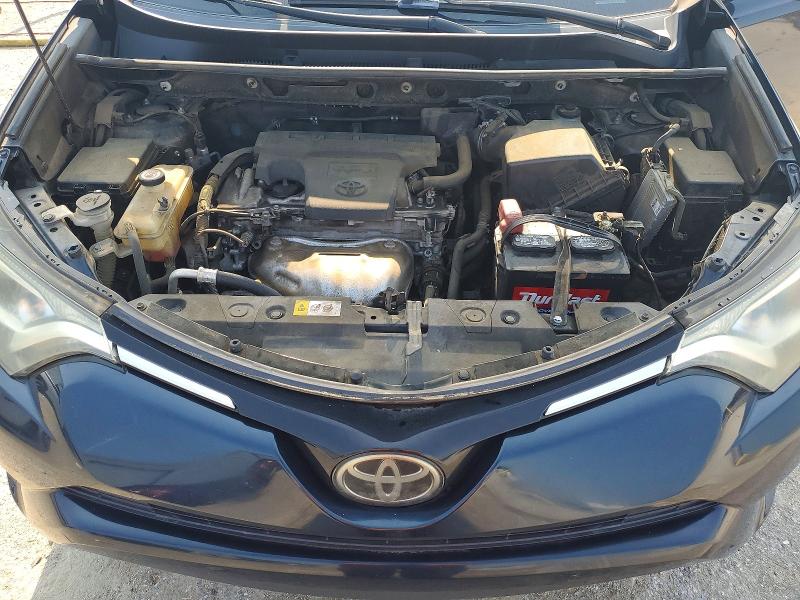 Photo 12 from auction – 2018 TOYOTA RAV4 with VIN JTMZFREV5JJ730609