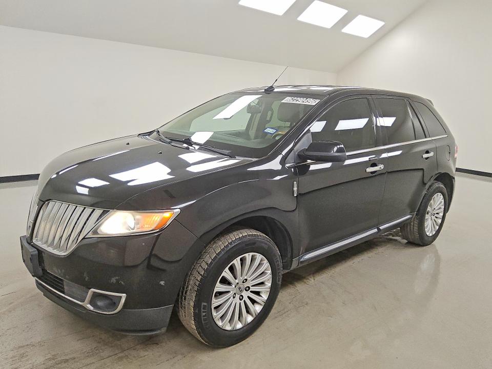 LINCOLN MKX 2013 with VIN 2LMDJ6JK2DBL22600 - Photo from auction