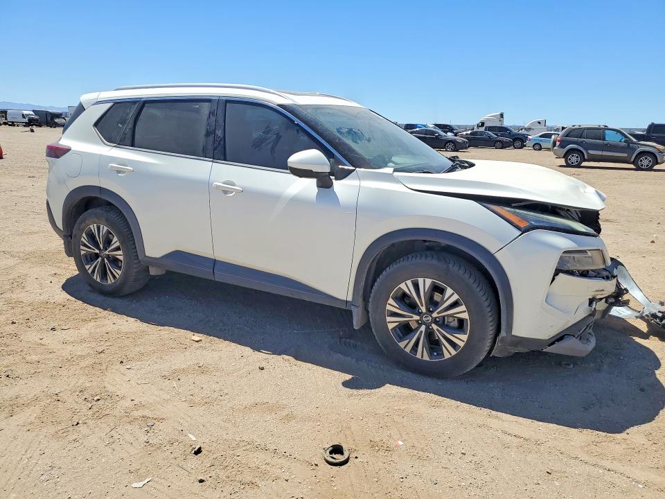 Photo 4 from auction – 2021 NISSAN ROGUE with VIN 5N1AT3BA4MC819189