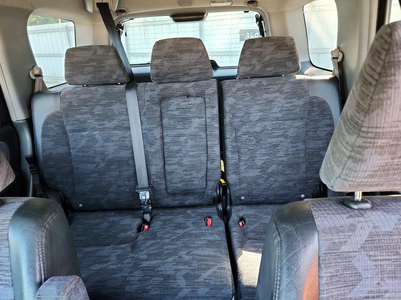 Photo 10 from auction – 2002 HONDA CR-V with VIN JHLRD68432C009964
