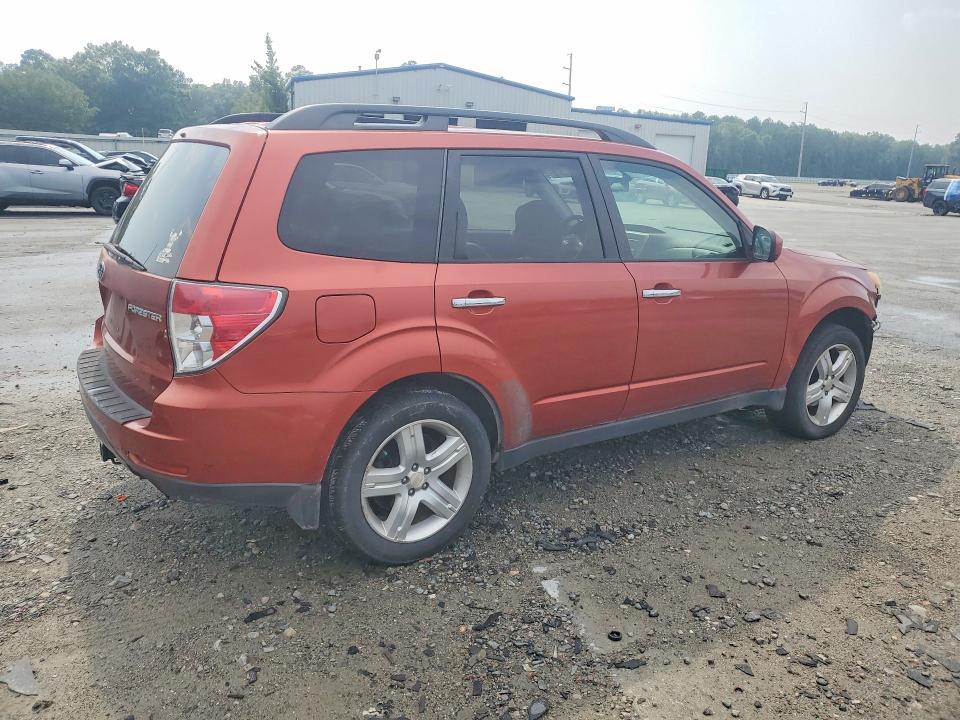 Photo 3 from auction – 2010 SUBARU FORESTER with VIN JF2SH6DC0AH704924
