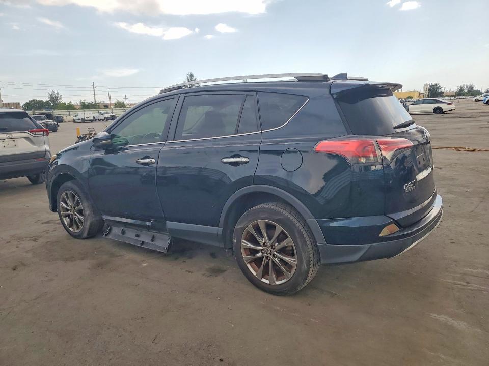 Zdjęcie 2 z aukcji – 2018 TOYOTA RAV4 z VIN JTMYFREV9JJ161744