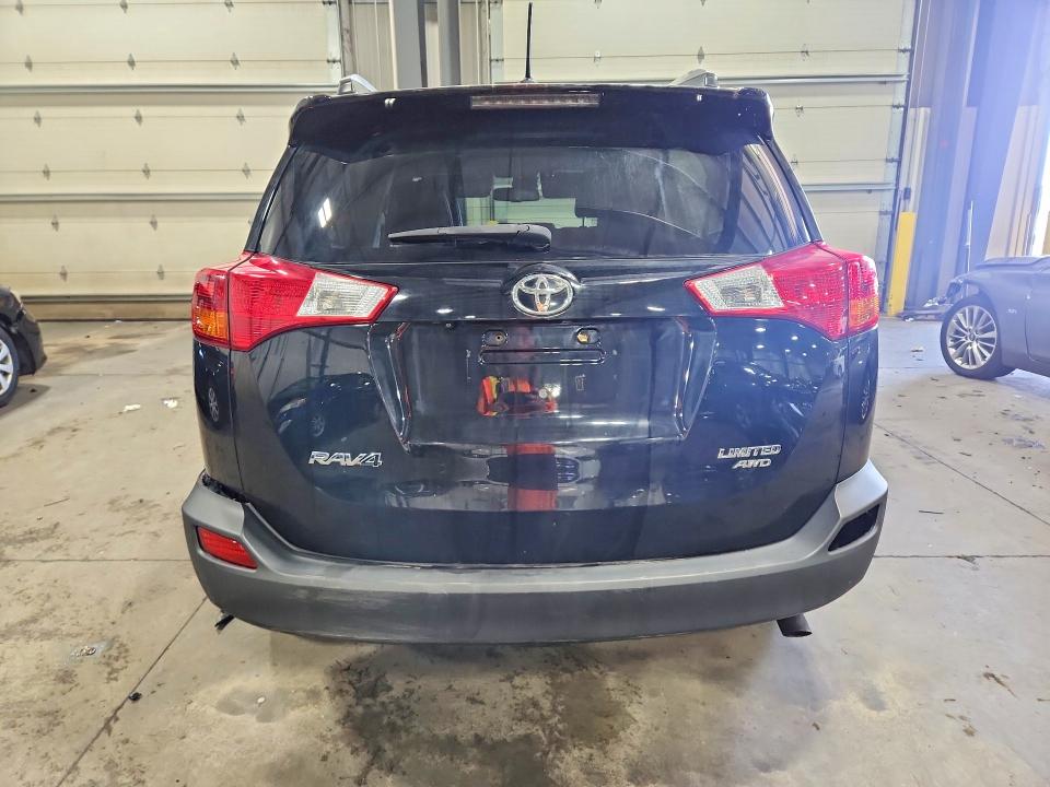 Photo 6 from auction – 2015 TOYOTA RAV4 with VIN 2T3DFREV0FW337846