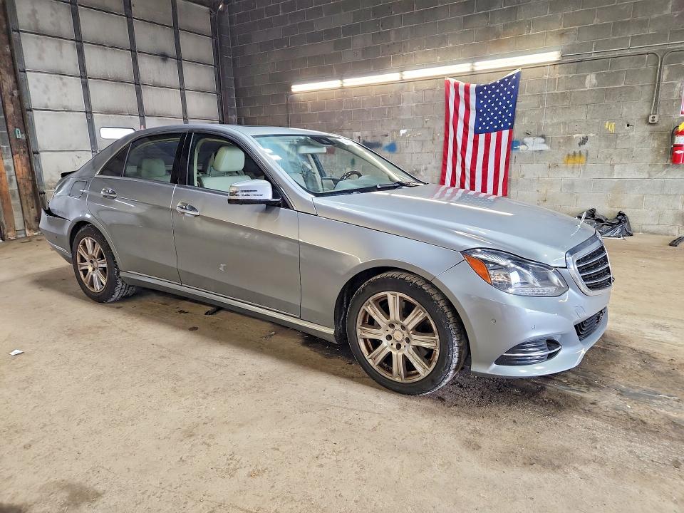 Photo 4 from auction – 2014 MERCEDES-BENZ E with VIN WDDHF8JB2EA901037
