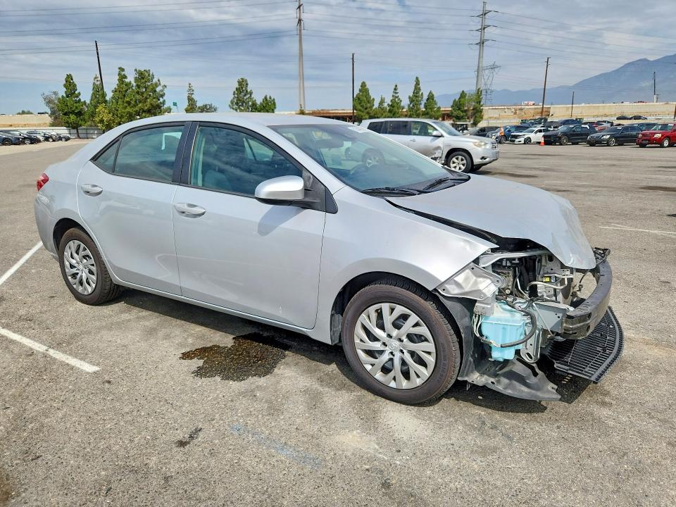 Photo 4 from auction – 2019 TOYOTA COROLLA with VIN 2T1BURHE5KC157064