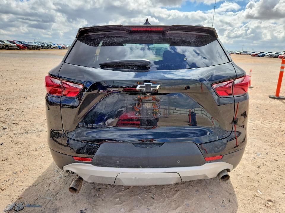Photo 6 from auction – 2022 CHEVROLET BLAZER with VIN 3GNKBCR43NS165767