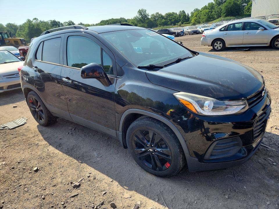 Photo 4 from auction – 2018 CHEVROLET TRAX with VIN 3GNCJLSB1JL215697