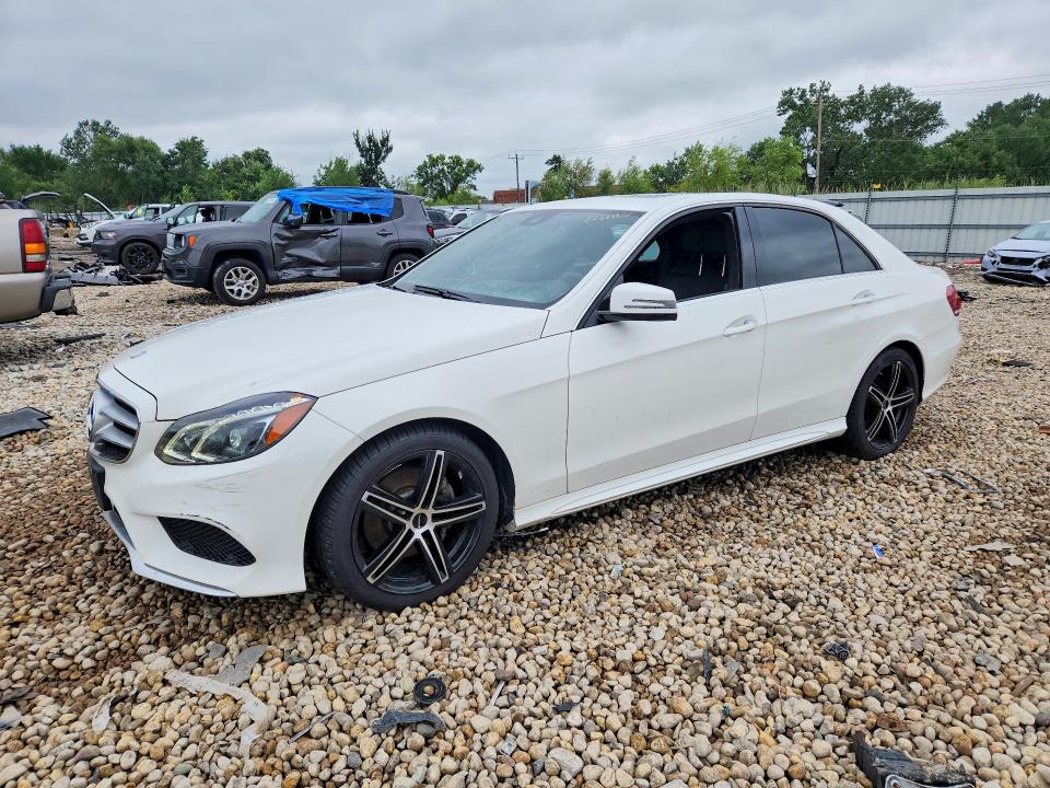 MERCEDES-BENZ E 2016 with VIN WDDHF8JB4GB246795 - Photo from auction