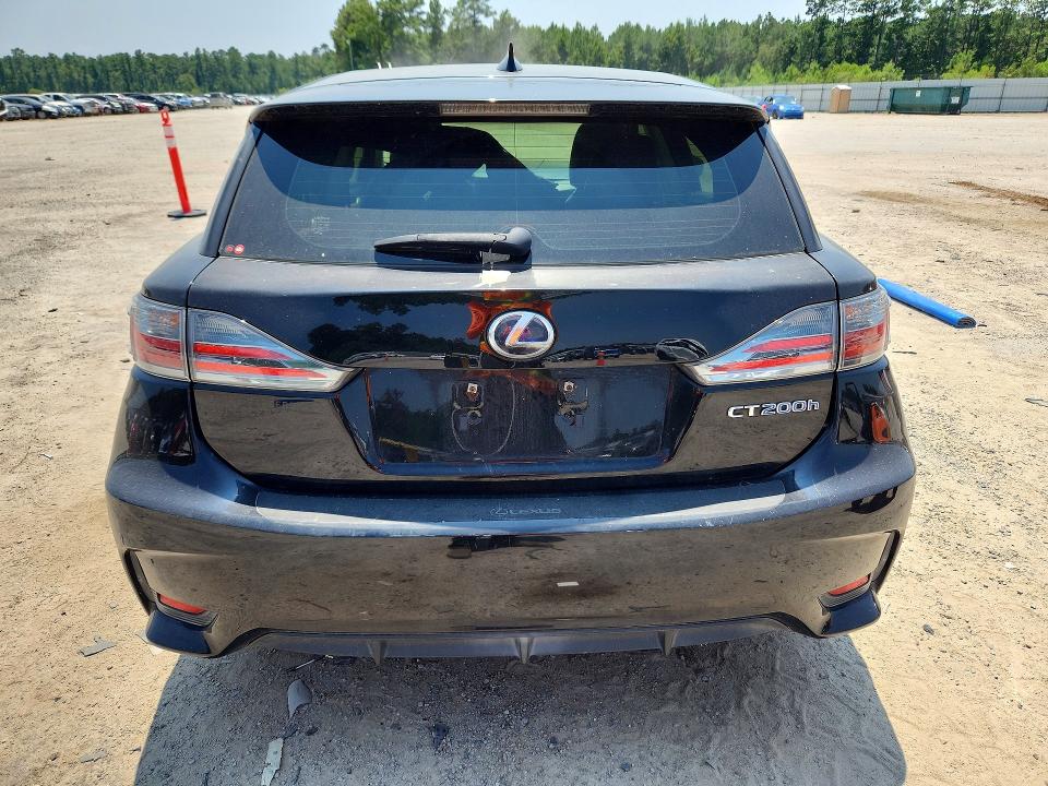 Photo 6 from auction – 2014 LEXUS CT with VIN JTHKD5BH9E2174463