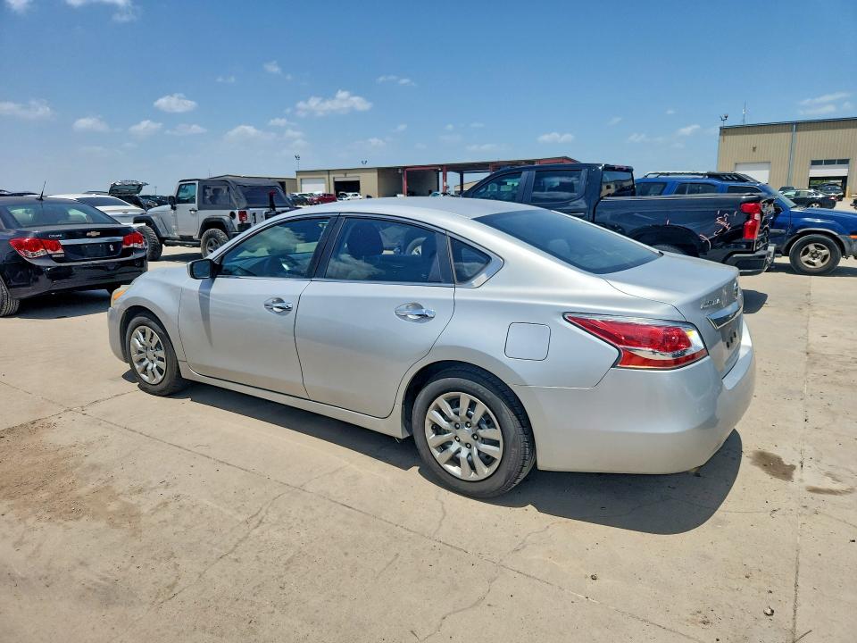 Photo 2 from auction – 2015 NISSAN ALTIMA with VIN 1N4AL3APXFC240601