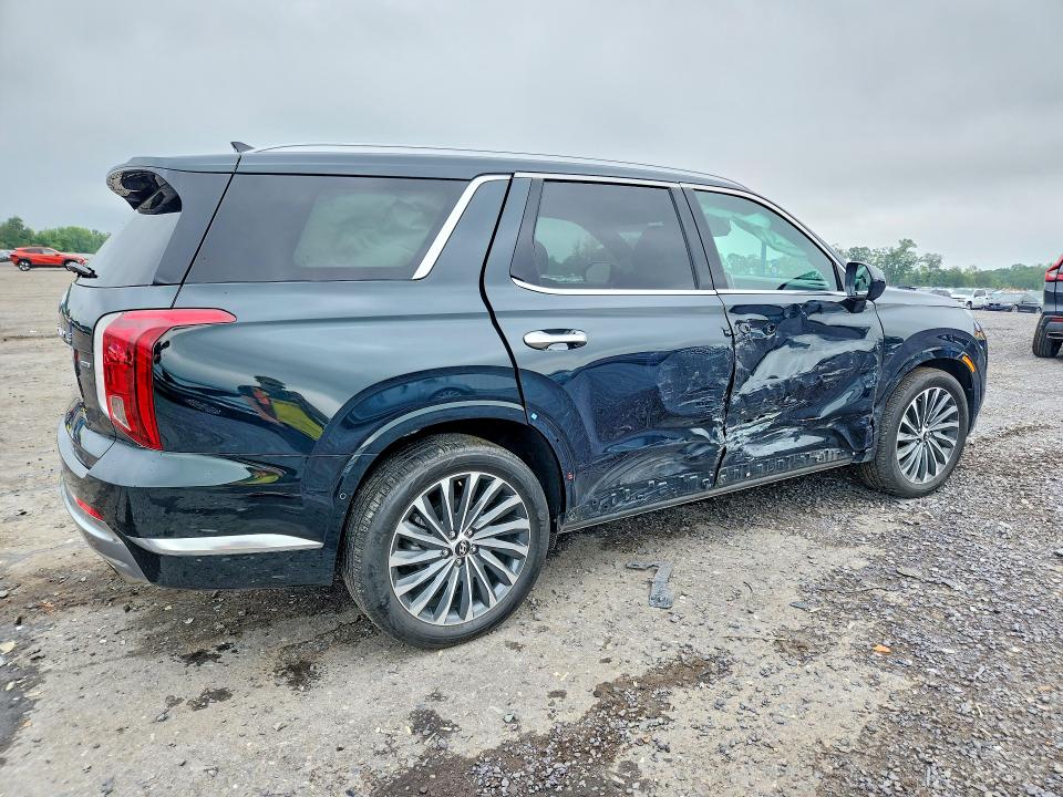 Photo 3 from auction – 2023 HYUNDAI PALISADE with VIN KM8R7DGE2PU634243