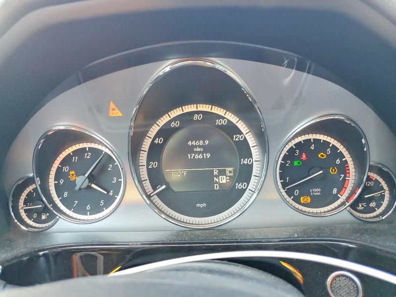 Photo 9 from auction – 2010 MERCEDES-BENZ E with VIN WDDHF5GB4AA046437