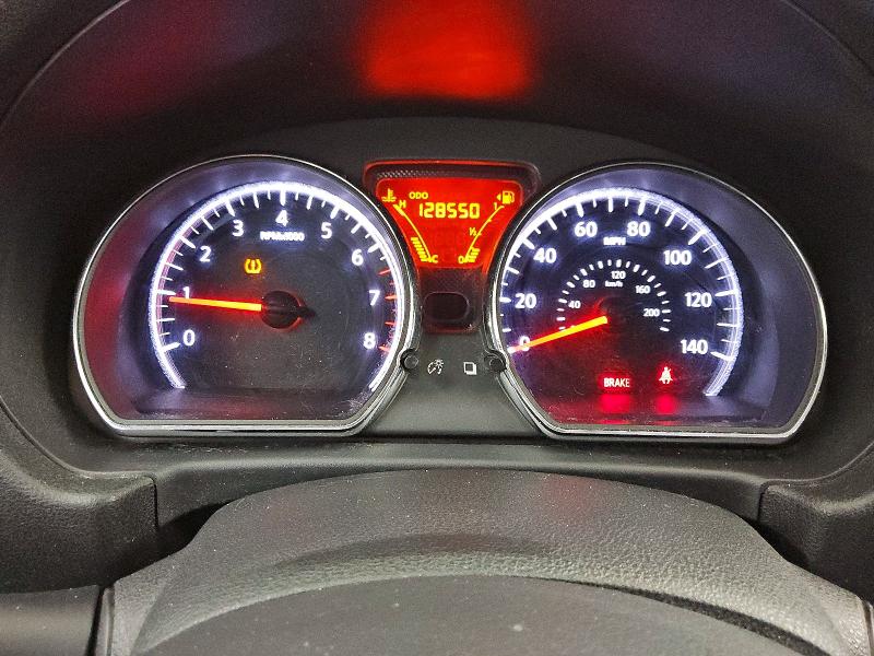 Photo 9 from auction – 2015 NISSAN VERSA NOTE with VIN 3N1CE2CP0FL356921