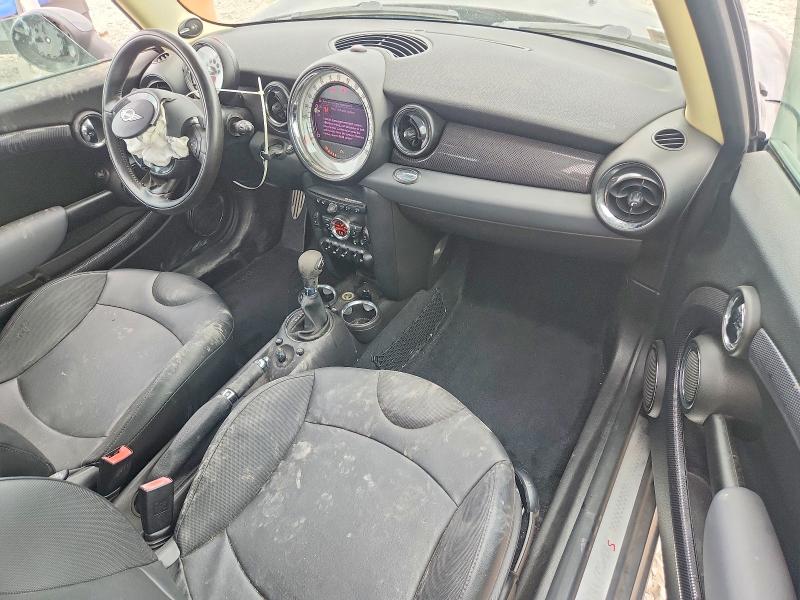 Photo 8 from auction – 2011 MINI COOPER with VIN WMWZG3C5XBTY36876