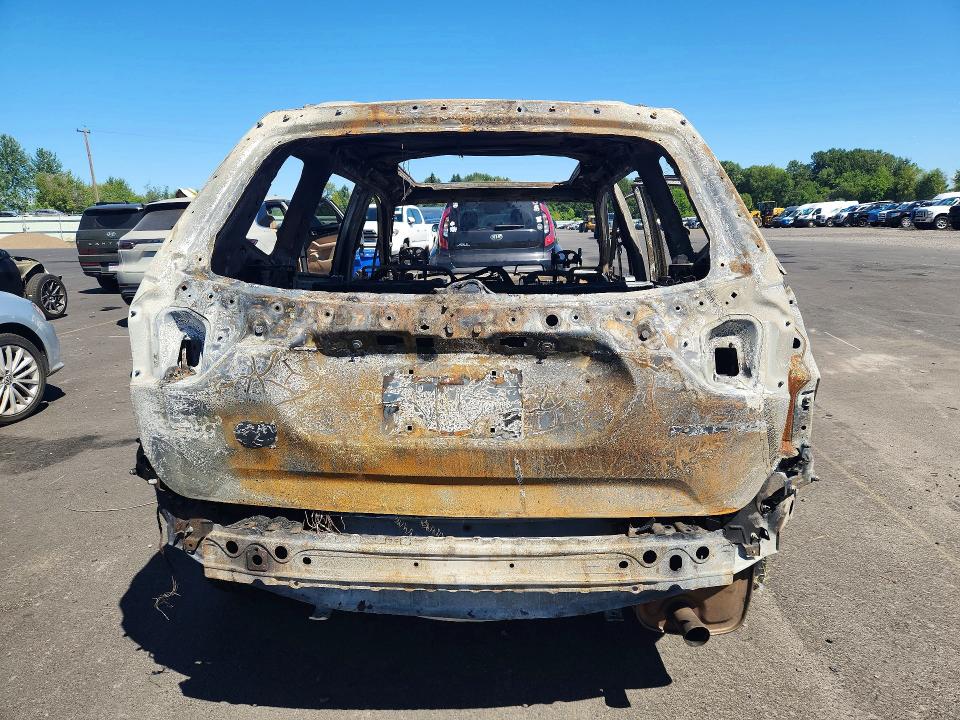 Photo 6 from auction – 2024 SUBARU FORESTER with VIN JF2SKADC1RH468669