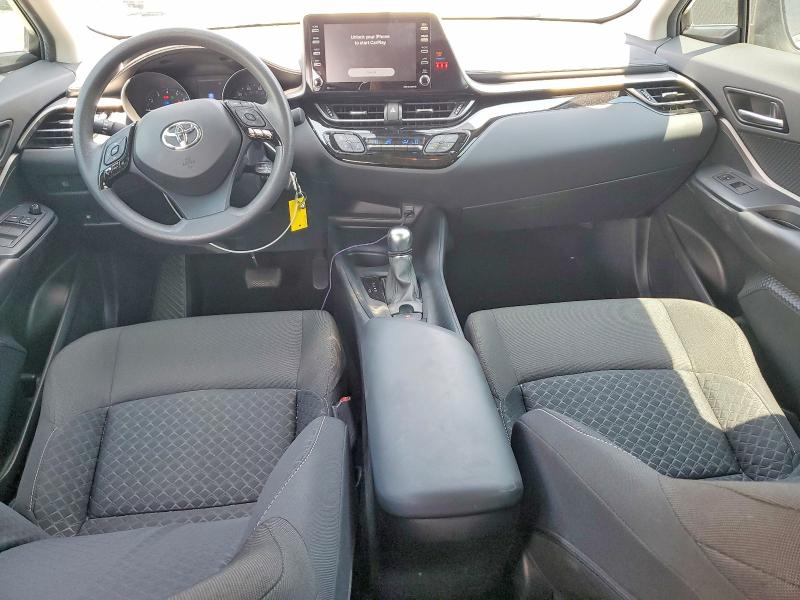 Photo 8 from auction – 2020 TOYOTA C-HR with VIN NMTKHMBX7LR111440
