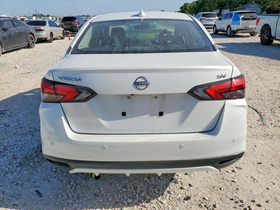 Photo 6 from auction – 2024 NISSAN VERSA with VIN 3N1CN8EV7RL928764