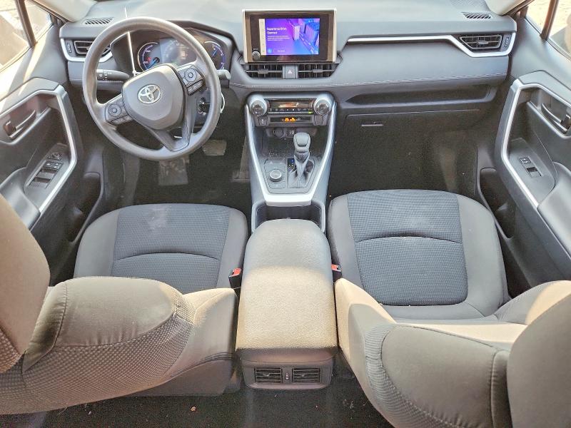 Photo 8 from auction – 2024 TOYOTA RAV4 with VIN 4T3LWRFV3RU154004