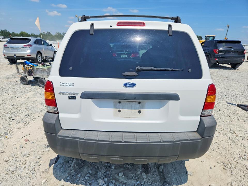 Photo 6 from auction – 2005 FORD ESCAPE with VIN 1FMYU03ZX5KB87143