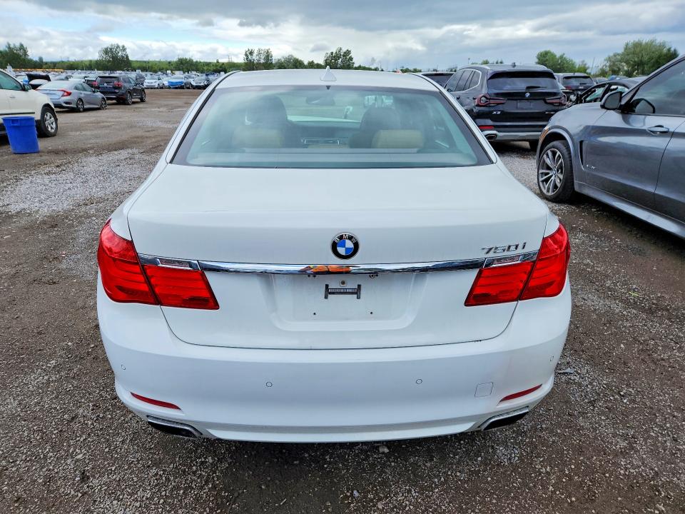 Photo 6 from auction – 2012 BMW 750 with VIN WBAKC6C57CC395577