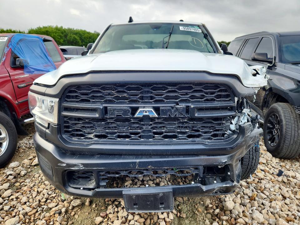 صورة رقم 5 من المزاد - 2022 RAM 2500 مع VIN 3C6MR4AJ0NG344153