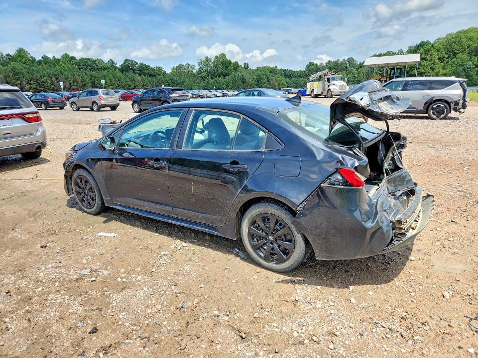 Фото 2 с аукциона – 2022 TOYOTA COROLLA с VIN 5YFEPMAE4NP330045