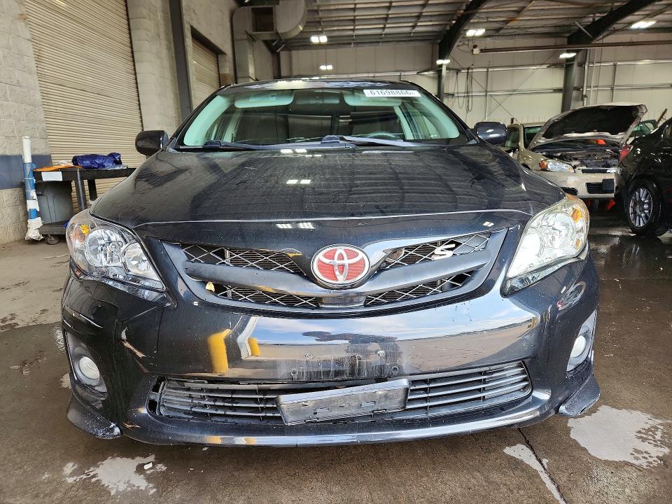 Photo 5 from auction – 2011 TOYOTA COROLLA with VIN 2T1BU4EE3BC680932