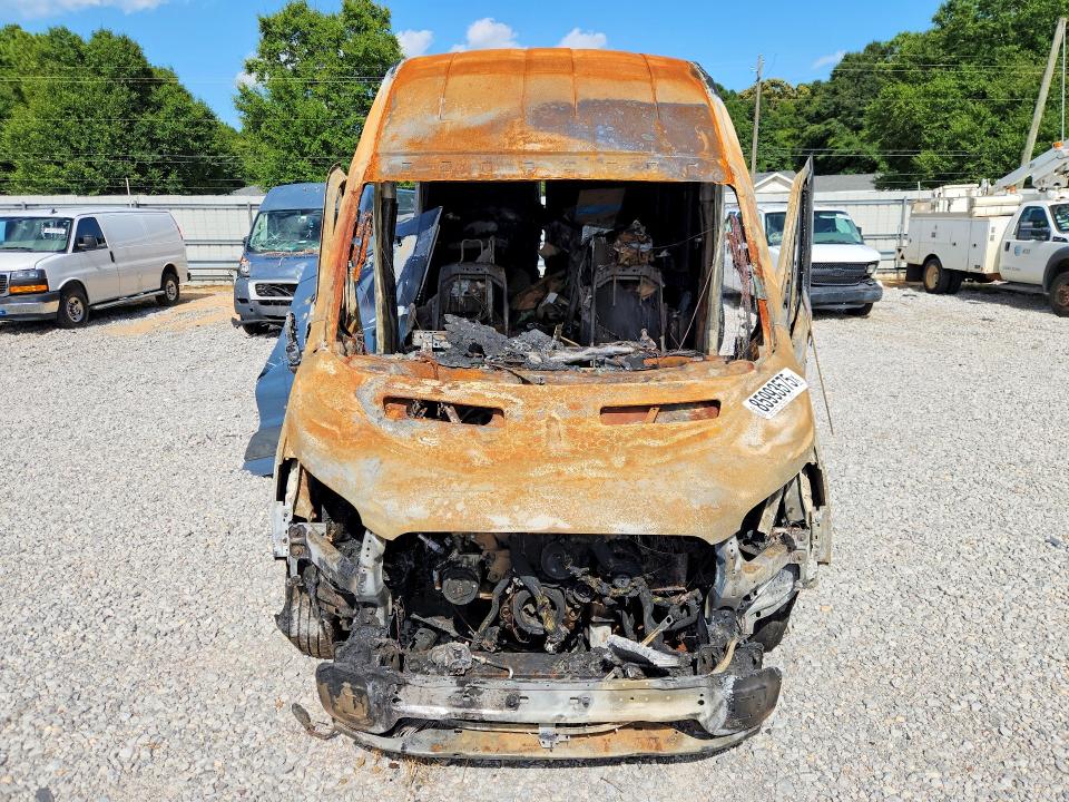 Photo 5 from auction – 2020 FORD TRANSIT with VIN 1FTBR3X88LKA21439