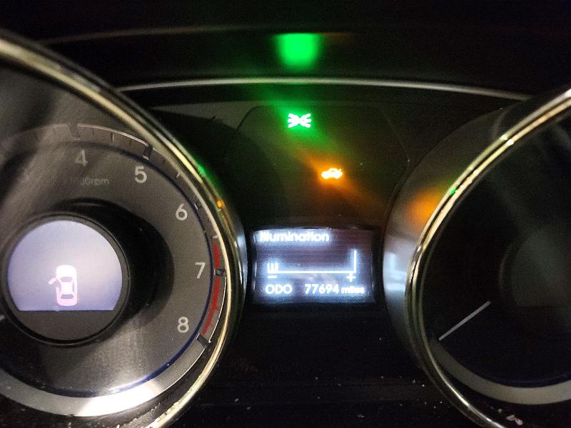 Photo 9 from auction – 2012 HYUNDAI SONATA with VIN 5NPEC4AC4CH418436