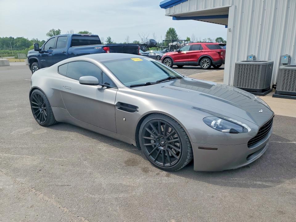 Photo 4 from auction – 2006 ASTON MARTIN V8 with VIN SCFBB03B86GC01973